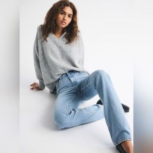 Abercrombie & Fitch The 90's Straight Ultra High Rise